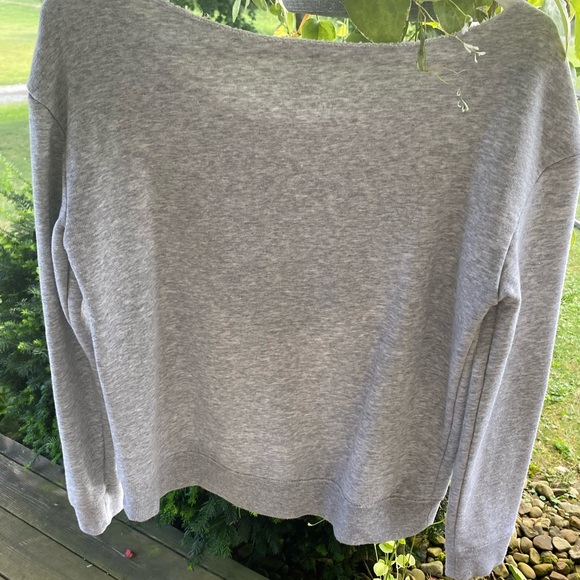 Justice 𝙵𝚕𝚒𝚙 𝚜𝚎𝚚𝚞𝚒𝚗 𝚜𝚠𝚎𝚊𝚝𝚎𝚛 🖤 - Picture 5 of 5